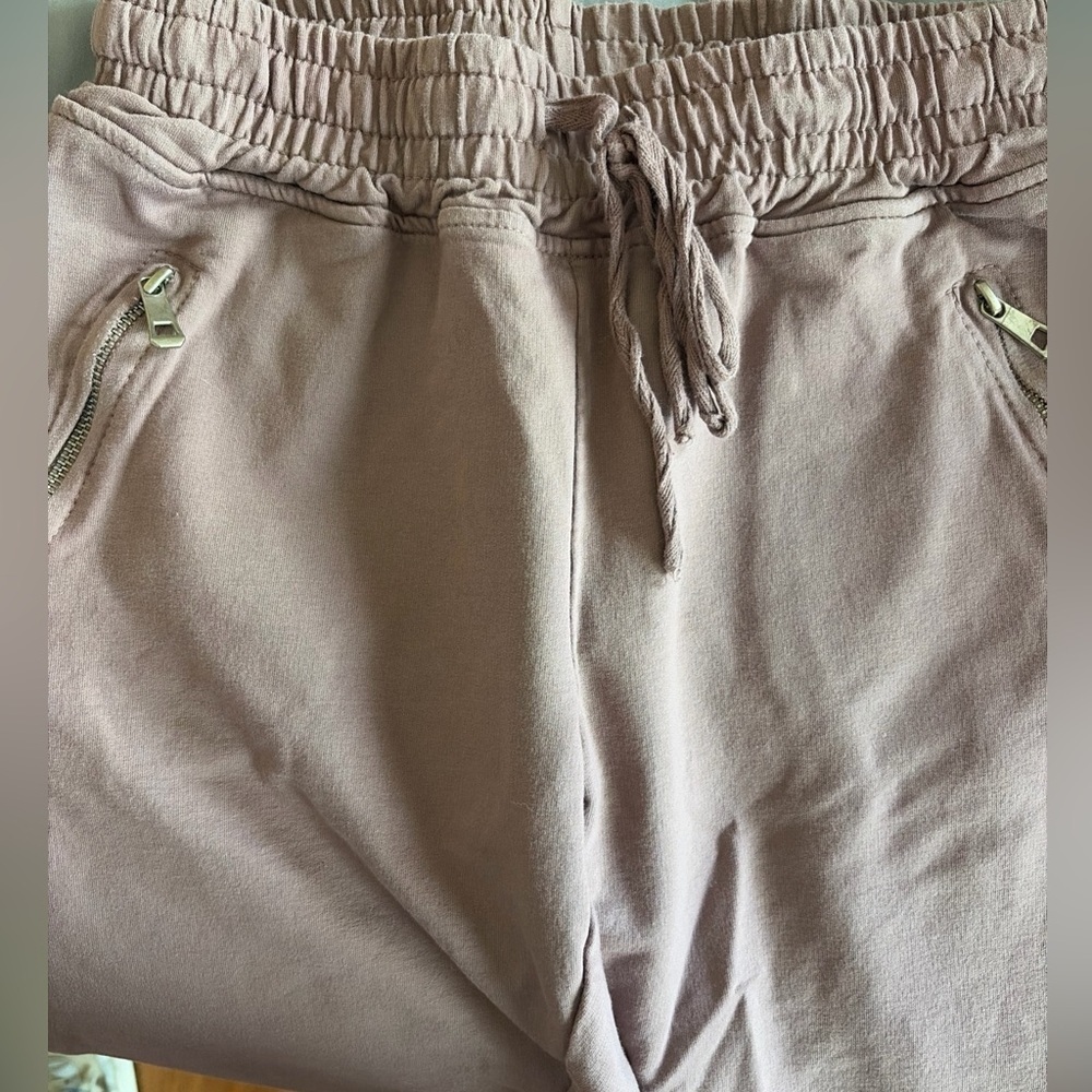Nostalgia Pink Jogger Pants - Italian | EUC | Sz M